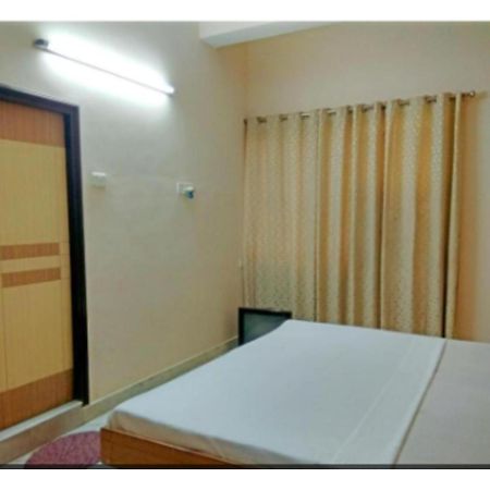 Hotel Basera Guest House, Saharanpur Exterior foto