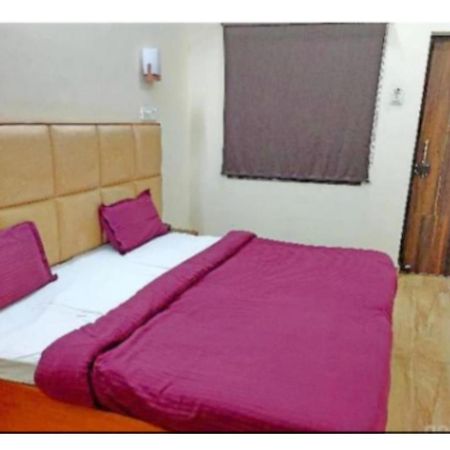 Hotel Basera Guest House, Saharanpur Exterior foto